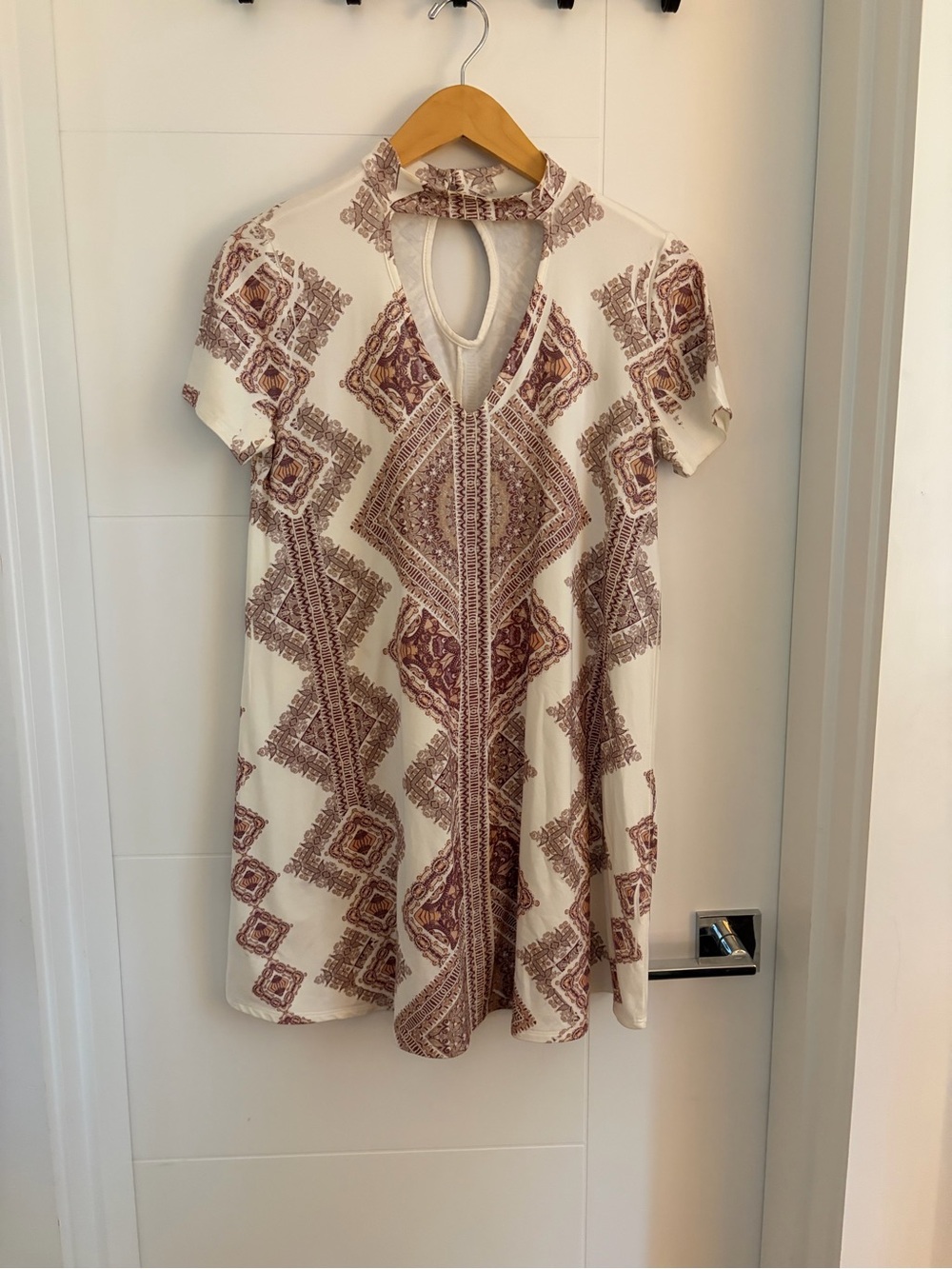 Women's Cream and Pink Printed Keyhole Dress Top